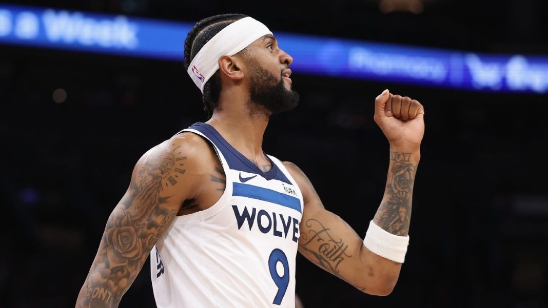 Sources: Hawks land Alexander-Walker, Kennard