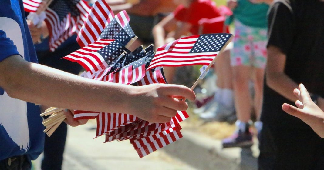 What's open and closed on July 4, 2025? See which stores and other businesses are operating today.